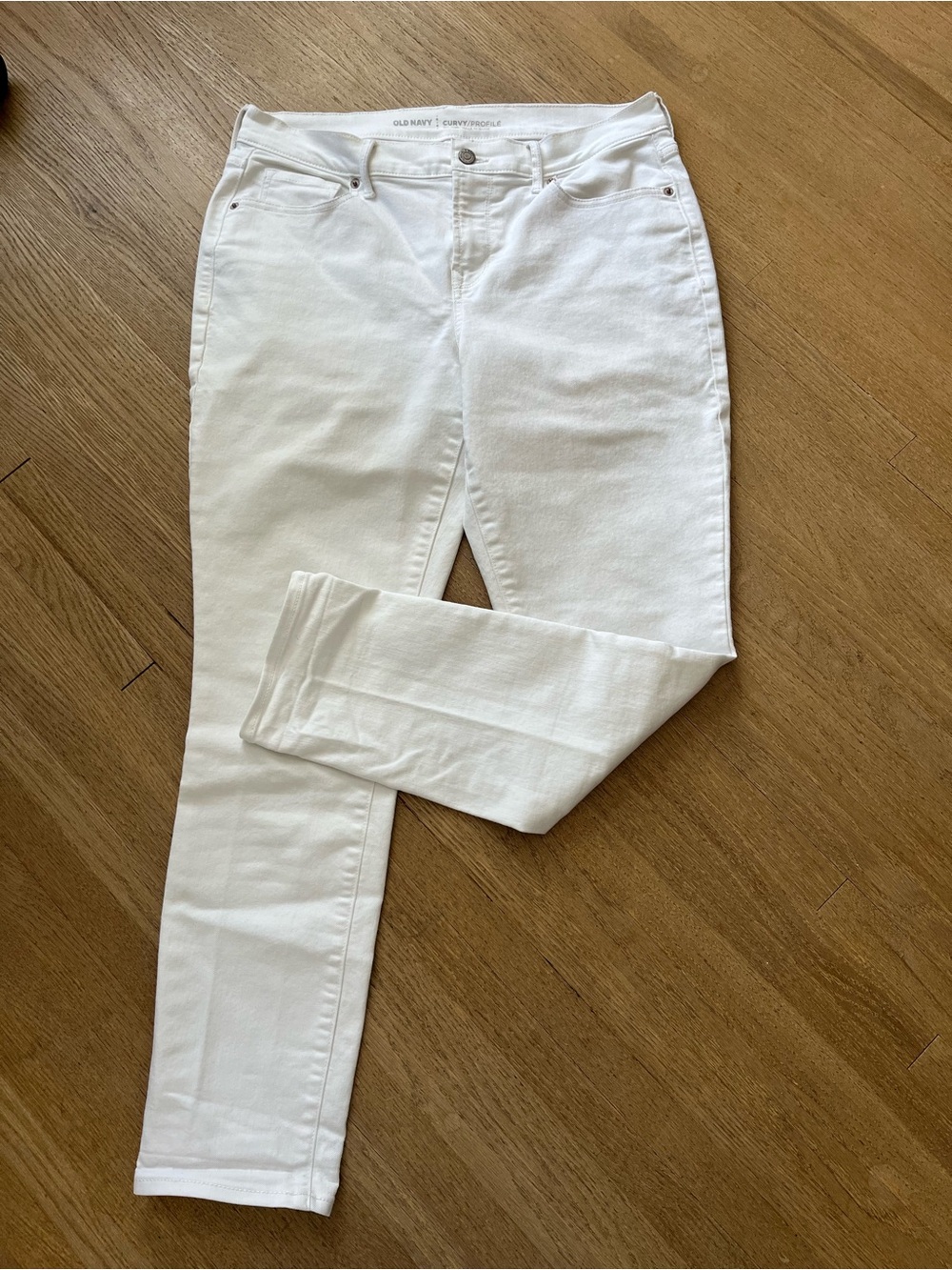 Old Navy White curvy slim jeans